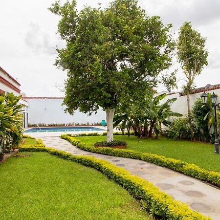 Hotel Colon Merida Ngoại thất bức ảnh