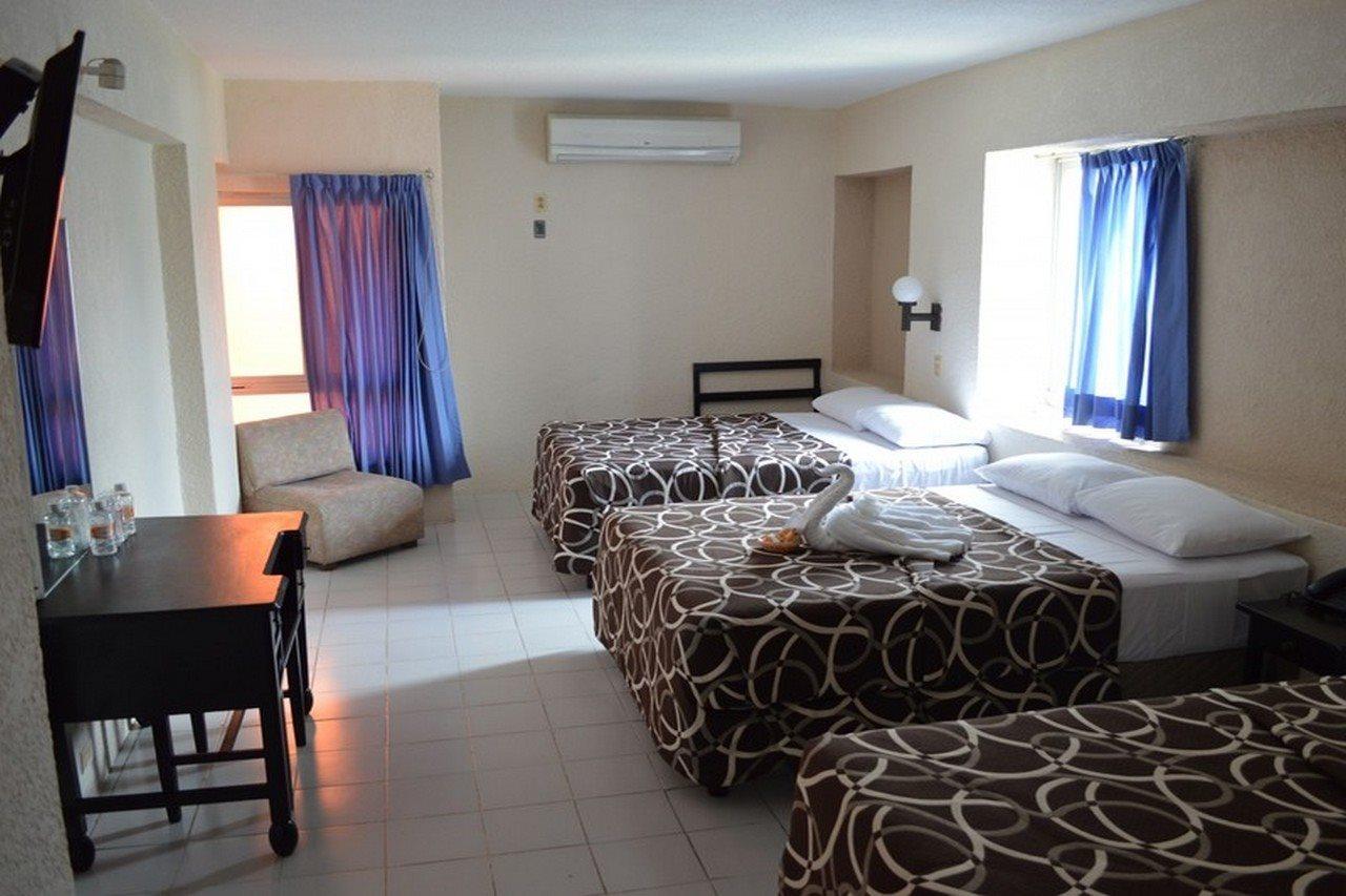Hotel Colon Merida Ngoại thất bức ảnh