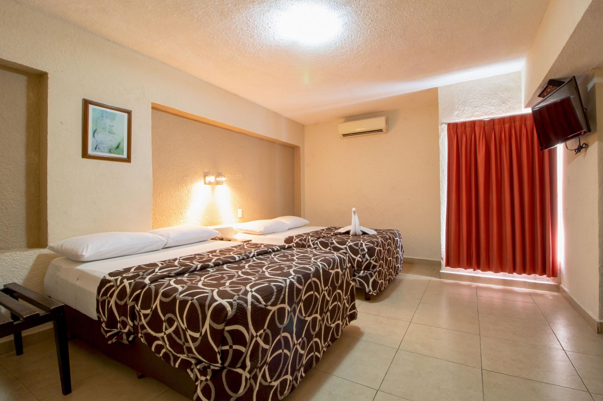 Hotel Colon Merida Ngoại thất bức ảnh