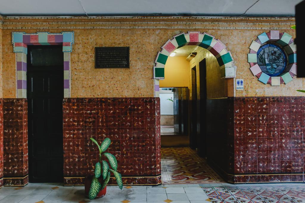 Hotel Colon Merida Ngoại thất bức ảnh