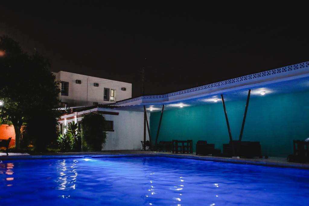 Hotel Colon Merida Ngoại thất bức ảnh